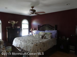 12 Mohawk Dr, Matawan, NJ 07747 photo 15
