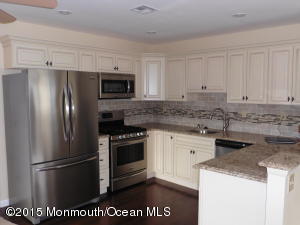23 Pine Valley Dr, Toms River, NJ 08757 photo 2