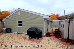 301 3rd St, Waretown, NJ 08758 photo 5