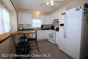 301 3rd St, Waretown, NJ 08758 photo 9