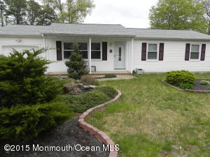9 Drew Ave, Brick, NJ 08724 photo 2