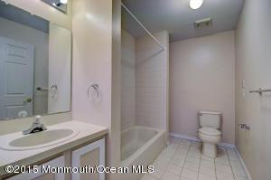 323 Deuce Dr, Wall, NJ 07719 photo 11