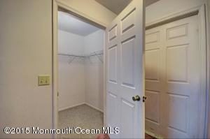 323 Deuce Dr, Wall, NJ 07719 photo 15