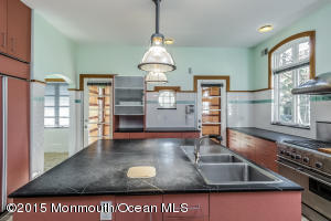 2 Harding Ln, Rumson, NJ 07760 photo 9