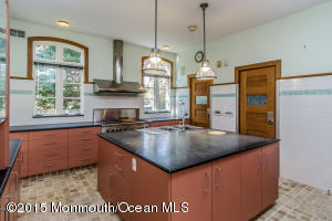 2 Harding Ln, Rumson, NJ 07760 photo 8