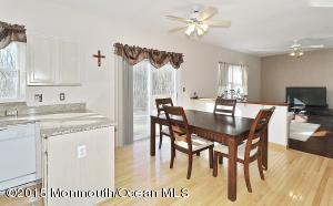 359 Tall Tree Ct, Jackson, NJ 08527 photo 11