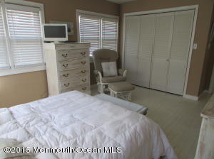 656 Deerhead Lake Dr, Forked River, NJ 08731 photo 11