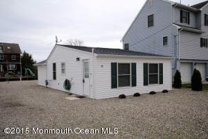 10 Capstan Rd, Waretown, NJ 08758 photo 2