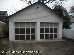 24 Baldwin Ave, Middletown, NJ 07748 photo 2