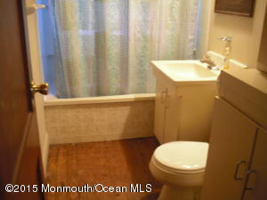 24 Baldwin Ave, Middletown, NJ 07748 photo 14