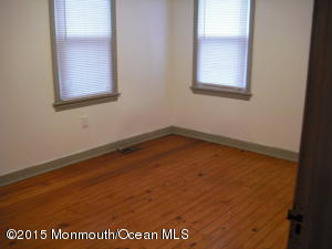 24 Baldwin Ave, Middletown, NJ 07748 photo 16