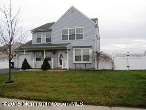 8 Peter Pl, Hazlet, NJ 07730 photo 6
