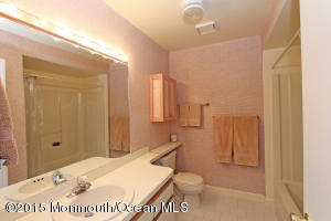 20 Devon Ct, Spring Lake Heights, NJ 07762 photo 18