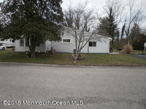 4 Augusta Ave, Waretown, NJ 08758 photo 1