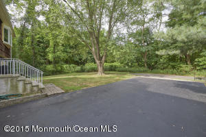 710 Chapel Hill Rd, Leonardo, NJ 07737 photo 15