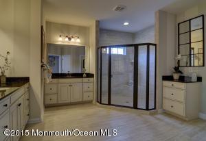 12 Vaughn Ct, Millstone, NJ 08535 photo 9
