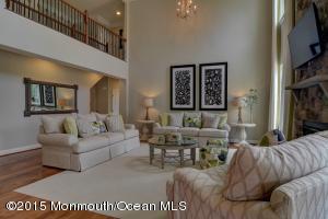 12 Vaughn Ct, Millstone, NJ 08535 photo 6