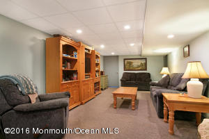 1112 Sunset Dr, Brielle, NJ 08730 photo 11