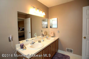 206 Iris Way, Brick, NJ 08724 photo 9