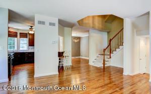 8 Mariners Bnd, Brielle, NJ 08730 photo 2