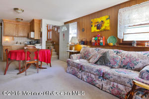 141 Roosevelt Dr, Brick, NJ 08724 photo 22