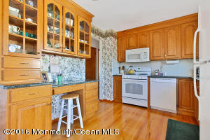 141 Roosevelt Dr, Brick, NJ 08724 photo 8