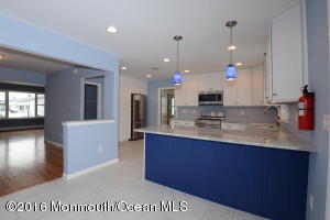 4 Easton Rd, Toms River, NJ 08757 photo 4