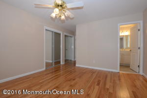4 Easton Rd, Toms River, NJ 08757 photo 13
