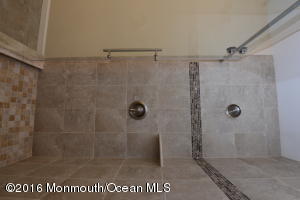 4 Easton Rd, Toms River, NJ 08757 photo 16