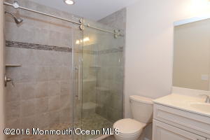 4 Easton Rd, Toms River, NJ 08757 photo 14