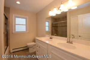 4 Easton Rd, Toms River, NJ 08757 photo 18