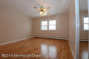 4 Easton Rd, Toms River, NJ 08757 photo 12