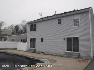 907 Gloucester Ave, Brick, NJ 08723 photo 12