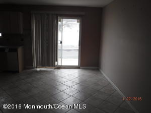 907 Gloucester Ave, Brick, NJ 08723 photo 3