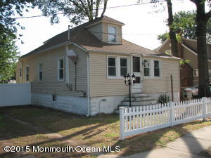 35 Ideal Ave, North Middletown, NJ 07748 photo 2