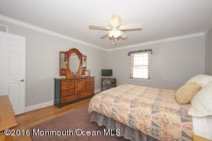 25 1st St, Rumson, NJ 07760 photo 17