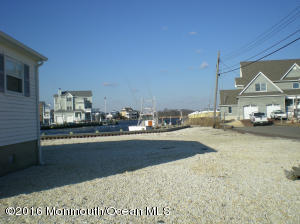 1410 Riverview Dr, Forked River, NJ 08731 photo 2