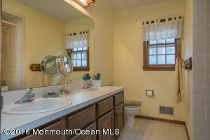 8 Blueberry Ln, Leonardo, NJ 07737 photo 15