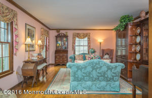 8 Blueberry Ln, Leonardo, NJ 07737 photo 9