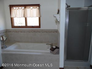 3 Beacon Dr, Waretown, NJ 08758 photo 14