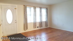 37 Oregon Ave, Jackson, NJ 08527 photo 2
