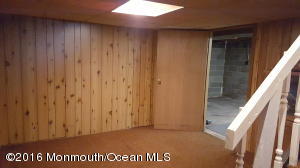 37 Oregon Ave, Jackson, NJ 08527 photo 5