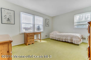 47 Eagle Rd, Marlboro, NJ 07746 photo 17