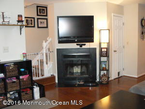 1 Mainbraid Ct, Tinton Falls, NJ 07753 photo 5