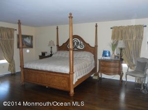 16 Highview Ter, Old Bridge, NJ 08857 photo 9