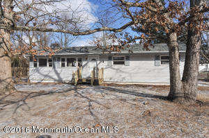 4 Castle Ave, Jackson, NJ 08527 photo 2