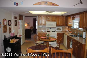 5 Devon Pl, Forked River, NJ 08731 photo 4