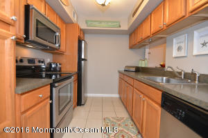 124 Walnut Dr, Spring Lake Heights, NJ 07762 photo 11