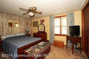 13 Baker Dr, Helmetta, NJ 08828 photo 11