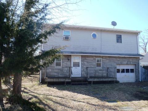 121 Pine Hammock Rd, Brick, NJ 08723 photo 1